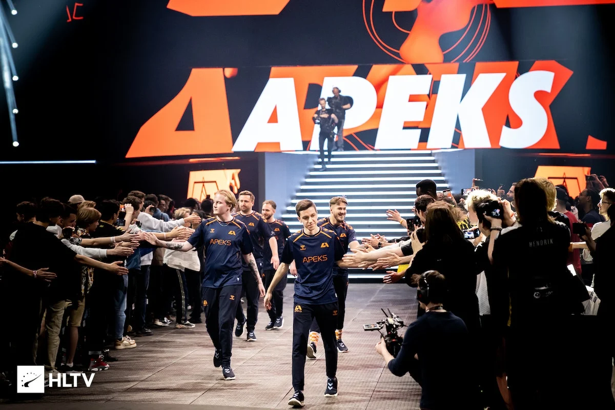 Apeks вилучили Liquid, щоб гарантувати місце у півфіналі
