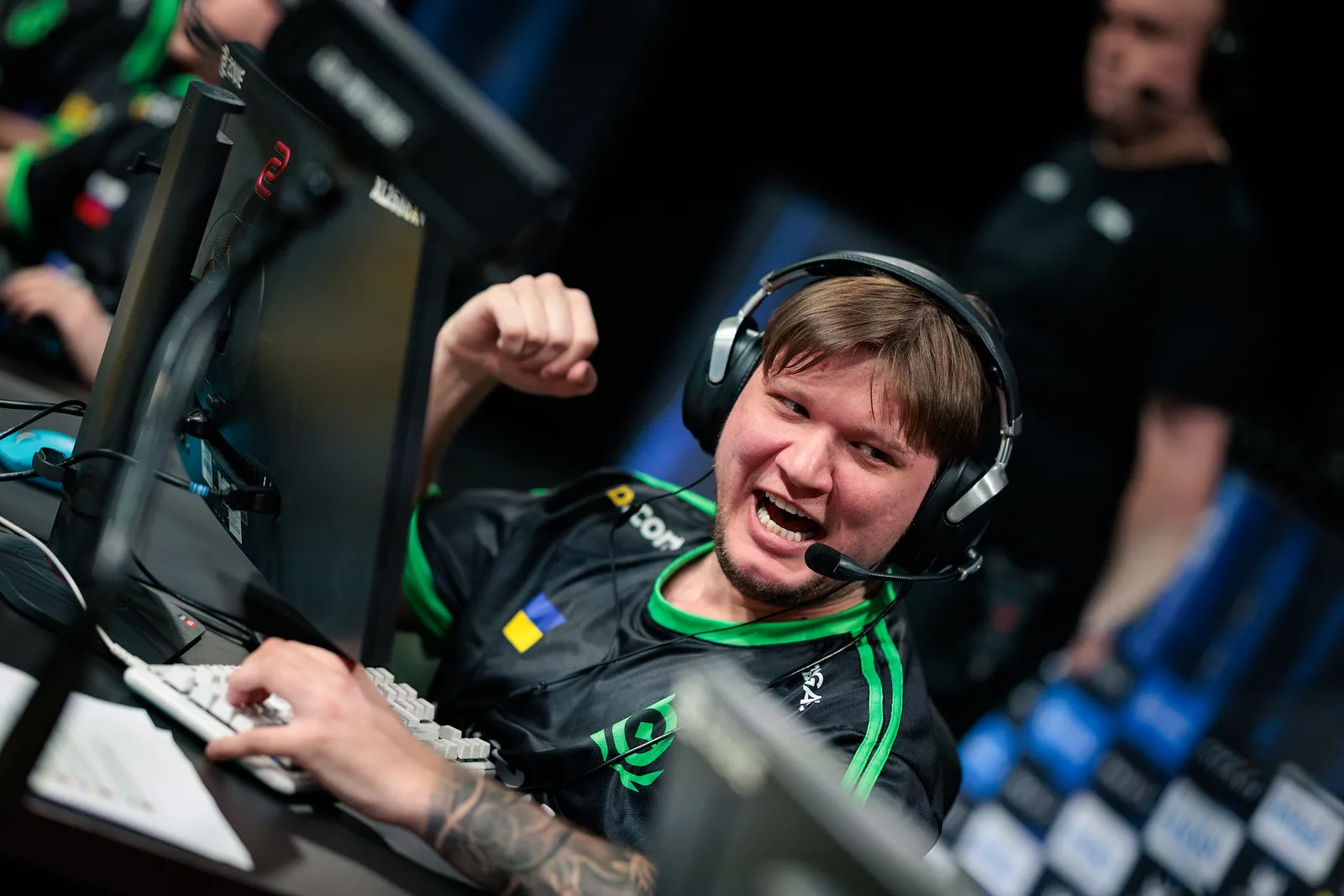 s1mple ESL