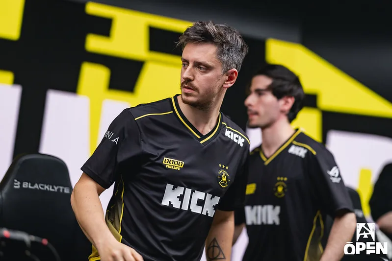 apEX Team Vitality
