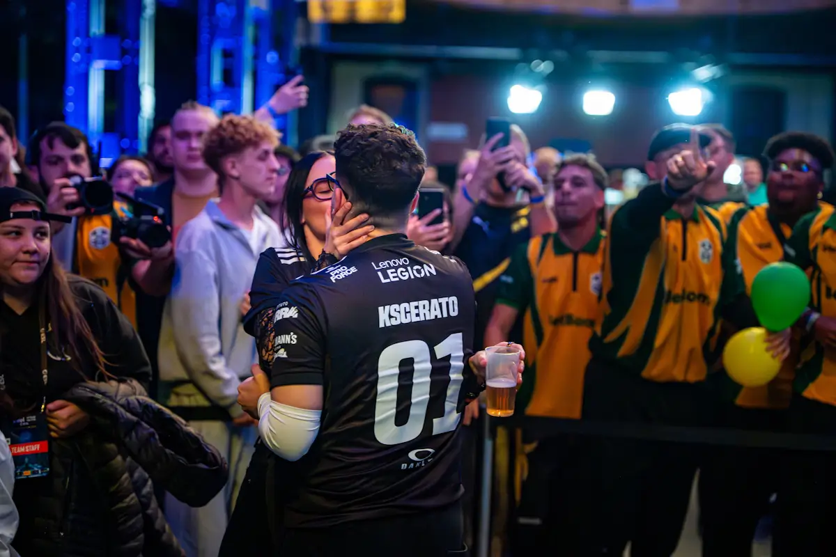 KSCERATO IEM