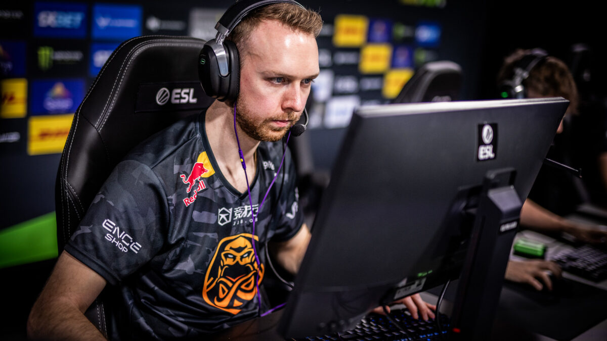 gla1ve praises Gizmy’s performance after BLAST Bounty