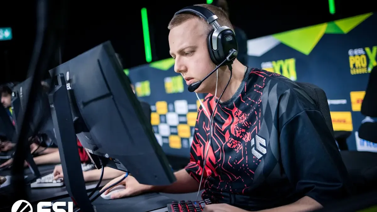 fnatic announce new roster with cairne and mazay
