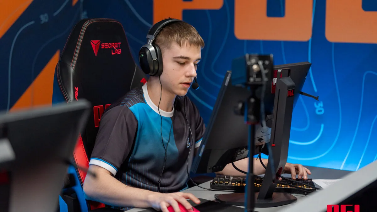 MOUZ sign Czech talent PR from academy ranks