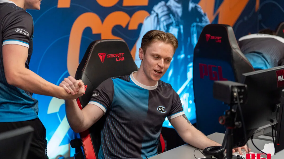 FOKUS sign jocab, extend ztr’s loan, replace volt in lineup