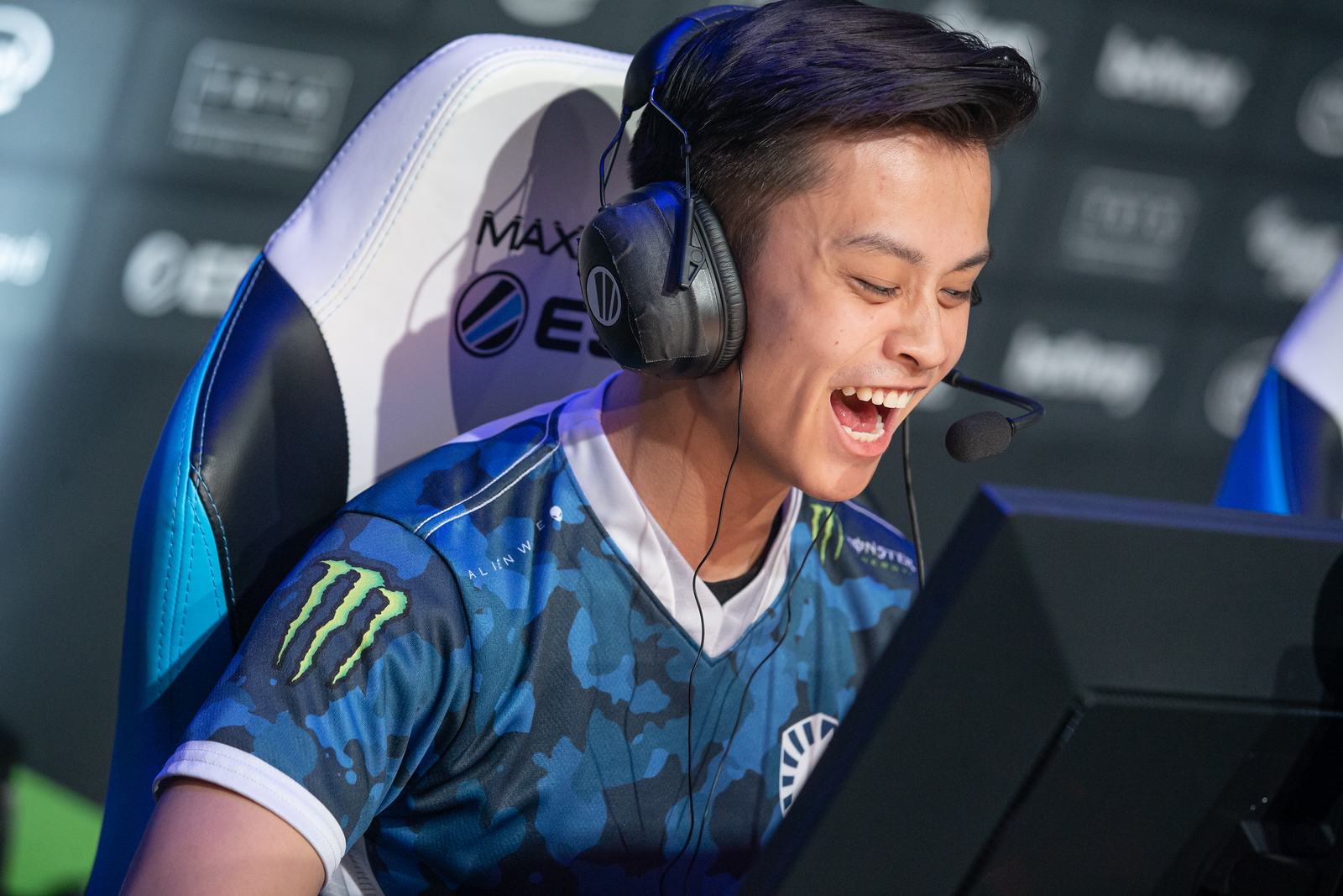 Stewie2K ESL