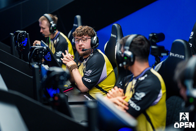 ZywOo BLAST